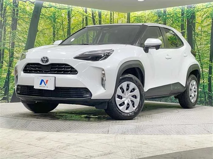 Toyota Yaris Cross 2025 — фото 1, купить с доставкой в Москву