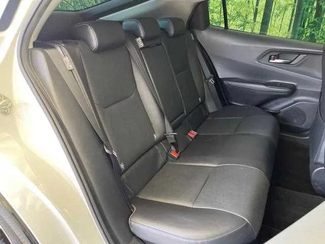 Toyota Prius 2023 — миниатюра 4