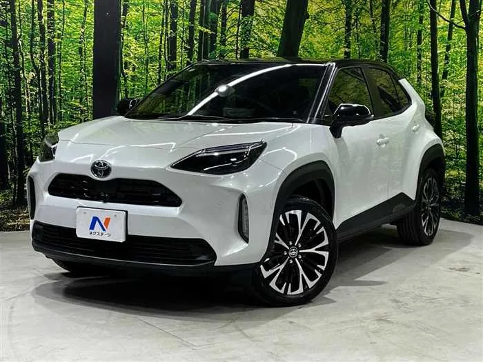 Toyota Yaris Cross 2025 — фото 1, купить с доставкой в Москву