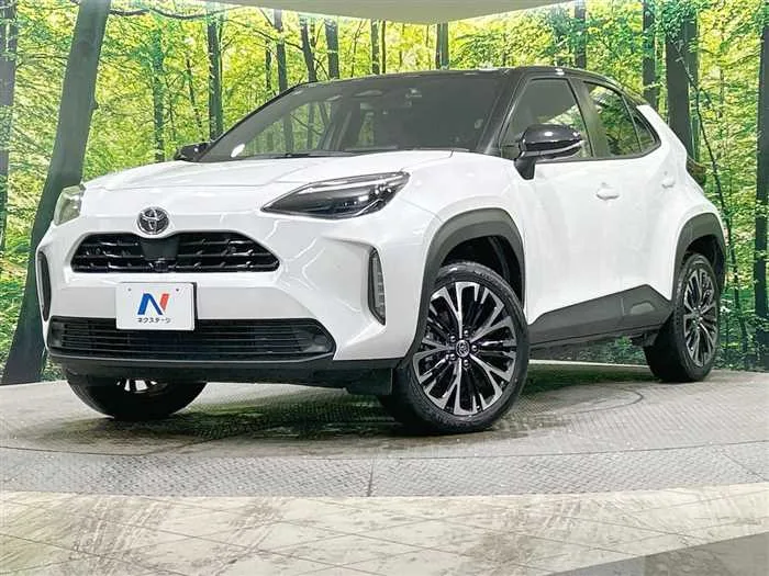 Toyota Yaris Cross 2025 — фото 1, купить с доставкой в Москву