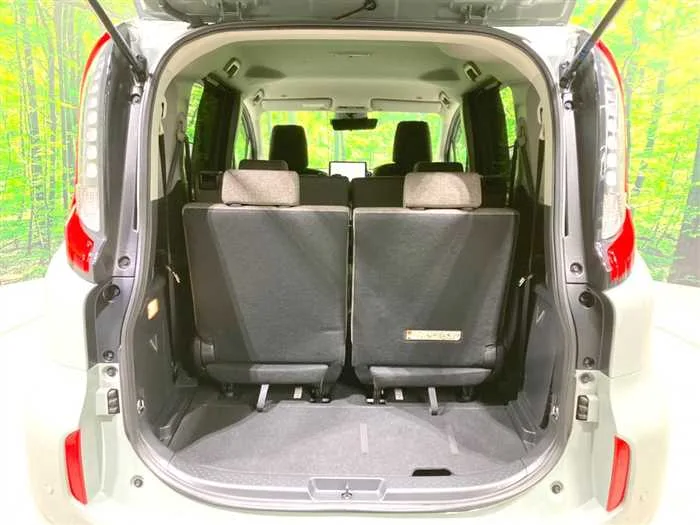 Toyota Sienta 2023 — миниатюра 4