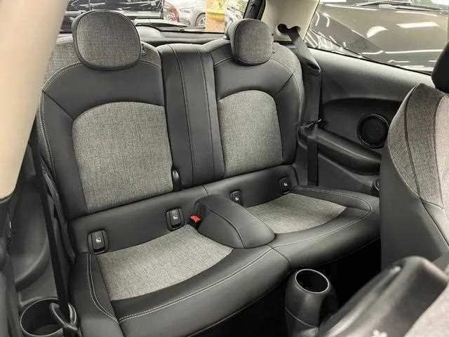 BMW MINI 2022 — миниатюра 2