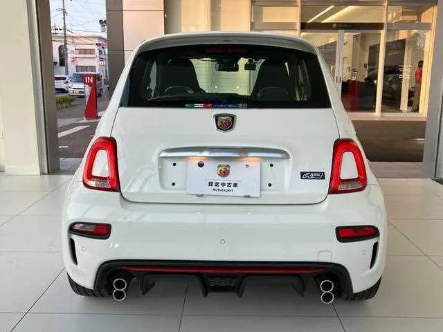 Abarth ABARTH OTHERS 2023 — миниатюра 4