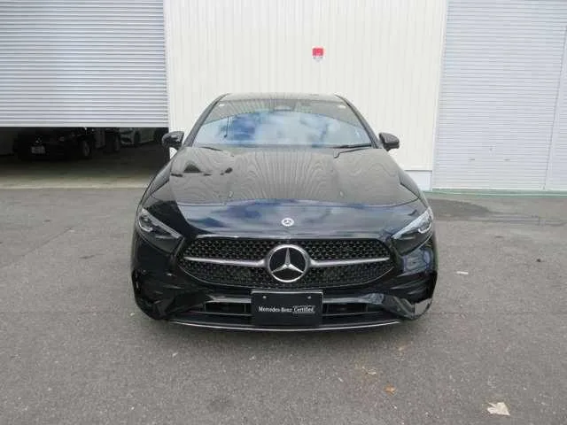 Mercedes-Benz A-Class 2025 — миниатюра 4