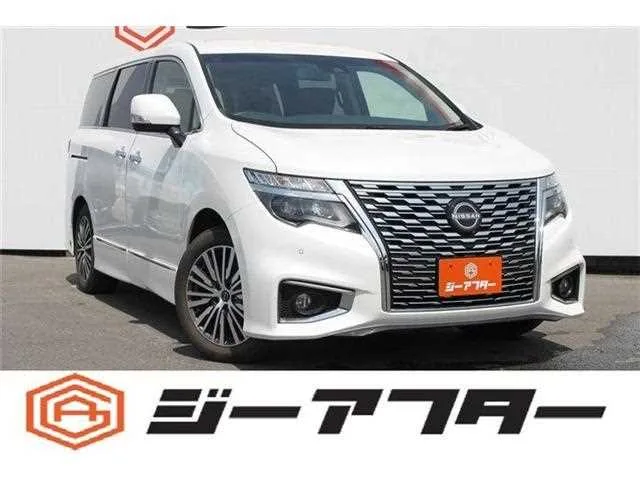 Nissan Elgrand 2024 — фото 1, купить с доставкой в Москву