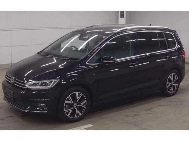 Volkswagen Golf Touran 2023 — фото 1, купить с доставкой в Москву