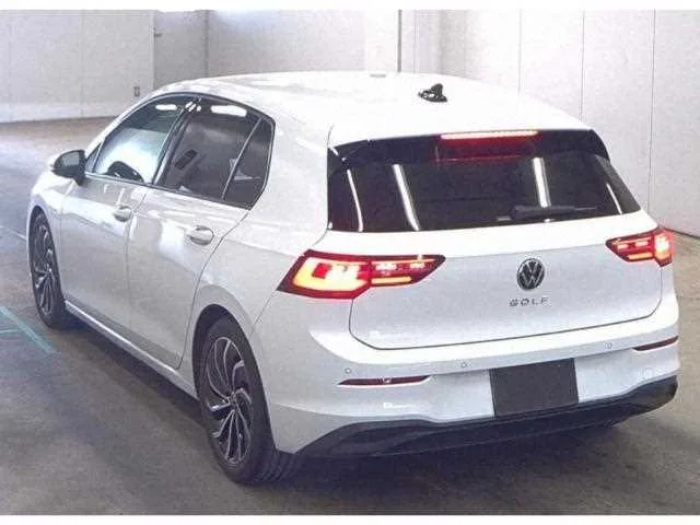 Volkswagen Golf 2023 — миниатюра 4
