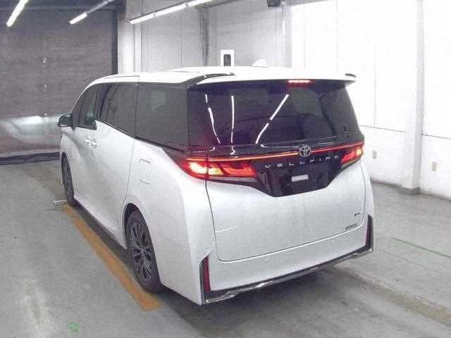 Toyota Vellfire 2025 — миниатюра 2