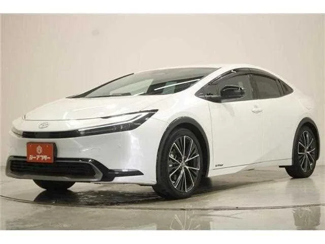 Toyota Prius 2023 — миниатюра 3