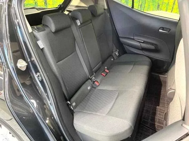 Toyota AQUA 2023 — миниатюра 3