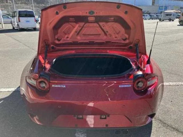 Mazda Roadster 2024 — миниатюра 3