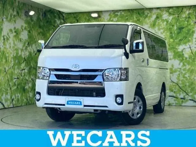 Toyota Hiace Van 2022 — фото 1, купить с доставкой в Москву