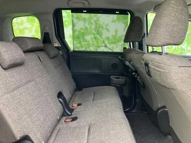 Toyota Sienta 2023 — миниатюра 5