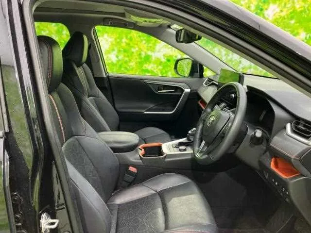 Toyota RAV4 2022 — миниатюра 4