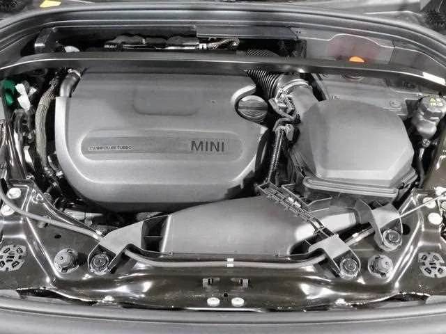 BMW MINI 2024 — миниатюра 5