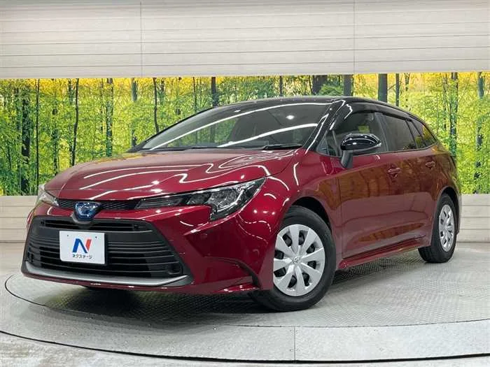 Toyota Corolla Sedan 2023 — фото 1, купить с доставкой в Москву