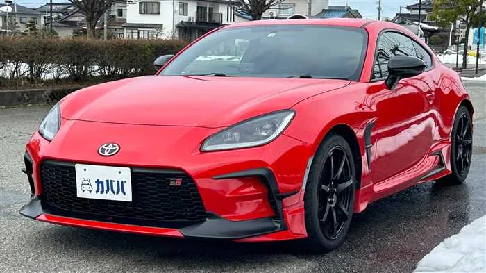 Toyota 86 RC 2022 — фото 1, купить с доставкой в Москву