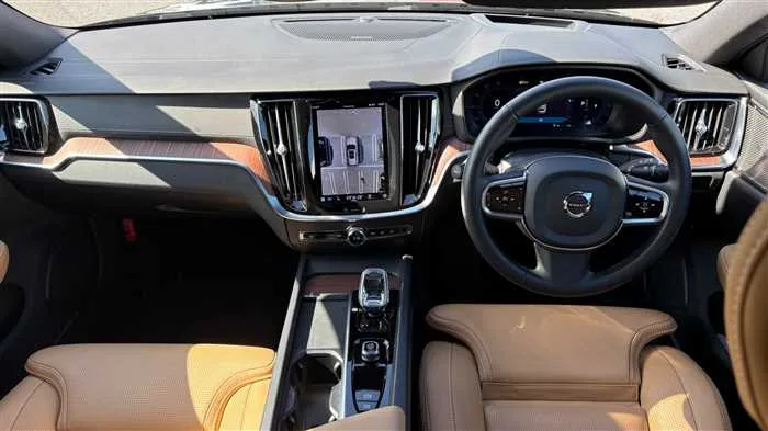 Volvo V60 B5 AWD 2022 — миниатюра 2