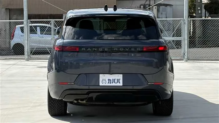 Land Rover Range Rover Sport SE D300 2025 — миниатюра 4