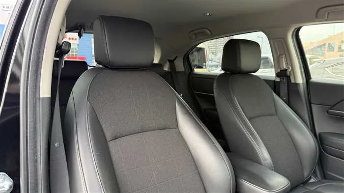 Honda VEZEL e:HEV Z 2023 — миниатюра 3