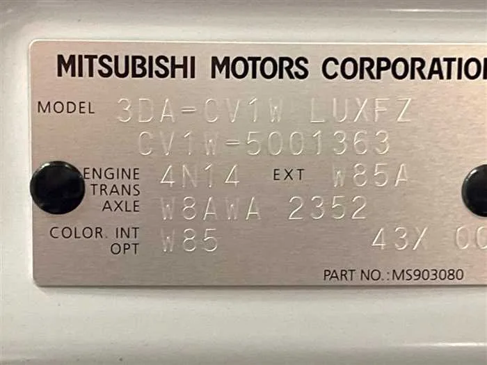 Mitsubishi Delica D:5 2023 — миниатюра 2