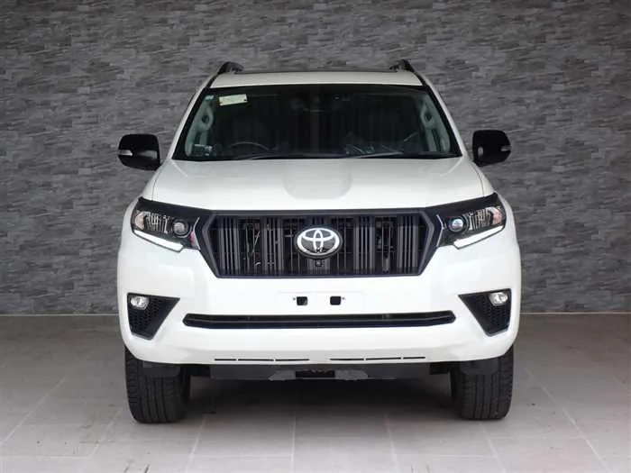 Toyota Land Cruiser Prado TX-L Matte Black Edition 2023 — миниатюра 5