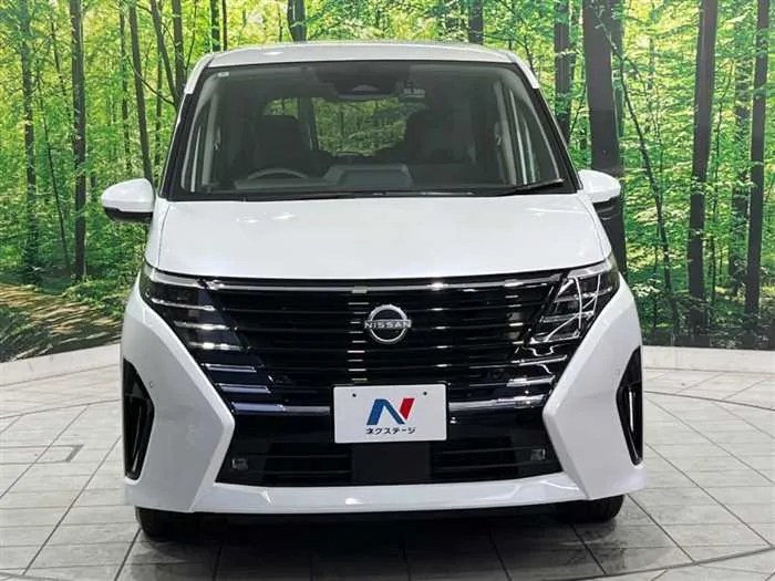 Nissan Serena 2025 — миниатюра 3