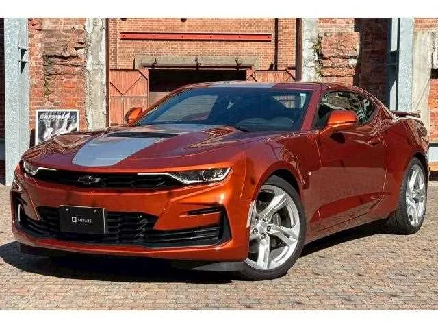 Chevrolet Camaro 2023 — фото 1, купить с доставкой в Москву