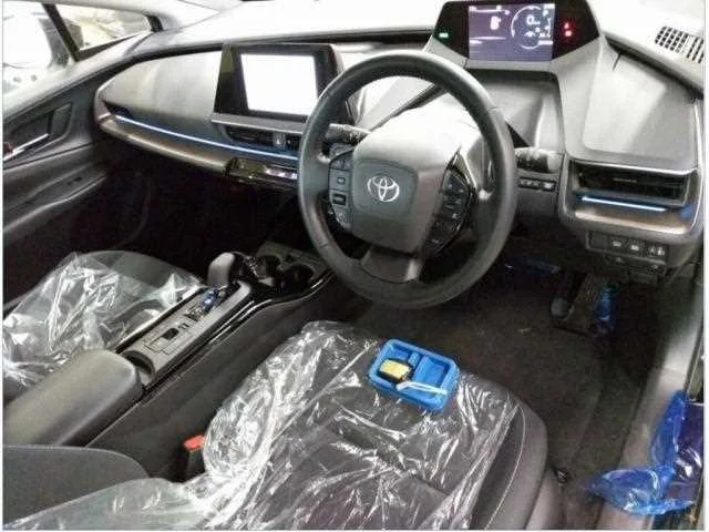 Toyota Prius 2024 — миниатюра 3
