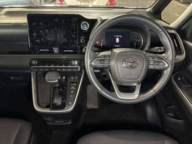 Toyota NOAH 2022 — миниатюра 3