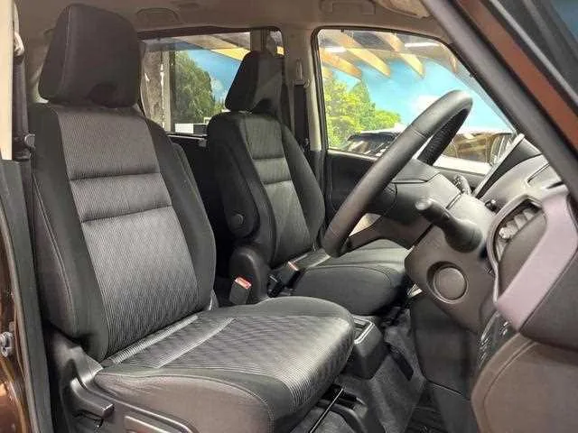 Nissan Serena 2022 — миниатюра 3