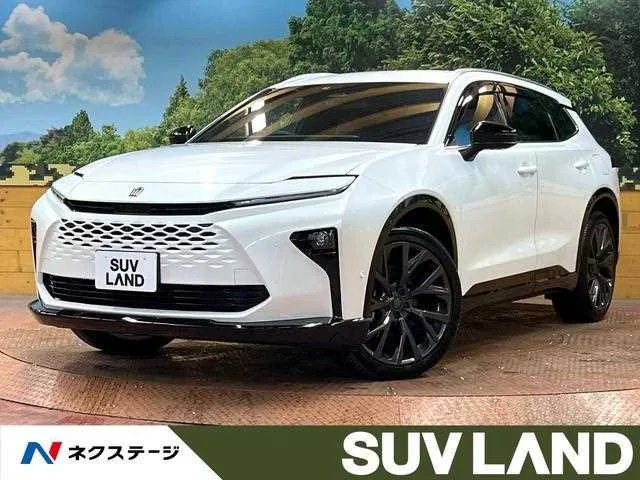 Toyota Crown Estate 2025 — фото 1, купить с доставкой в Москву