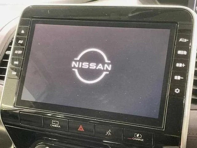 Nissan Serena 2022 — миниатюра 5