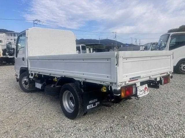 Isuzu Elf Truck 2022 — миниатюра 3