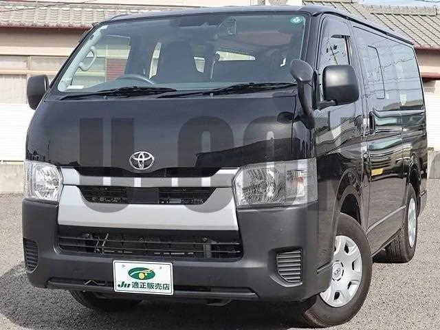 Toyota Hiace Van 2023 — фото 1, купить с доставкой в Москву