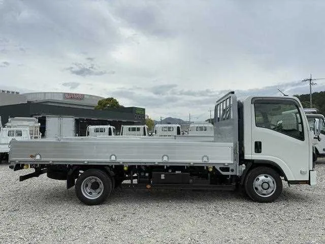 Isuzu Elf Truck 2025 — миниатюра 5