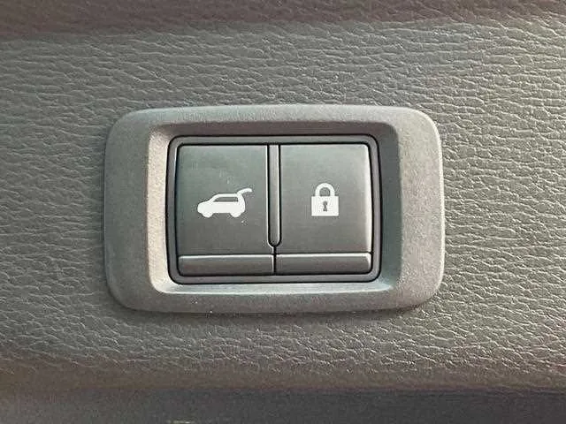 Mitsubishi Outlander 2022 — миниатюра 3