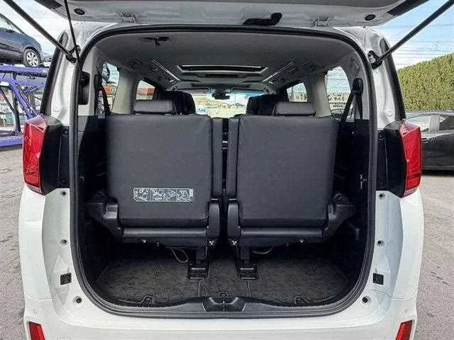 Toyota Alphard G 2022 — миниатюра 4