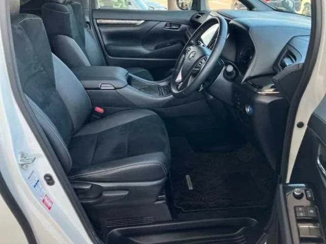 Toyota Alphard Hybrid 2022 — миниатюра 2
