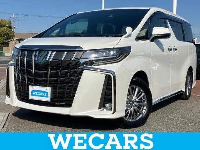 Toyota Alphard Hybrid 2022 — фото 1, купить с доставкой в Москву