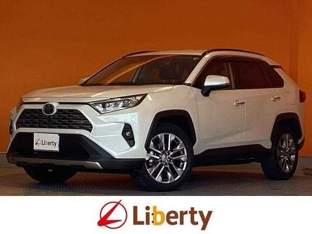 Toyota RAV4 2024 — фото 1, купить с доставкой в Москву