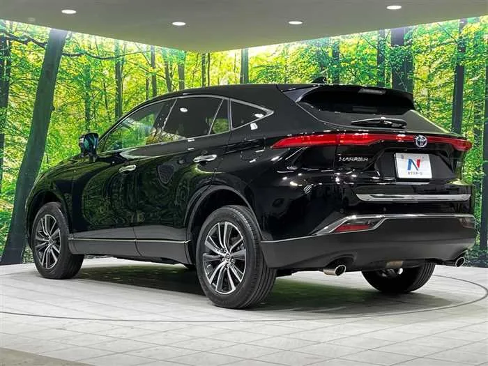 Toyota Harrier Hybrid 2023 — миниатюра 4