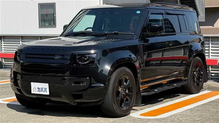 Land Rover Defender 110 X HSE D300 2024 — фото 1, купить с доставкой в Москву