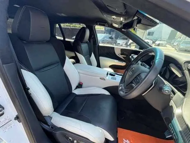 Lexus LS 2023 — миниатюра 2