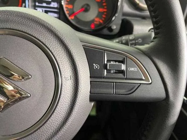 Suzuki Jimny 2025 — миниатюра 5