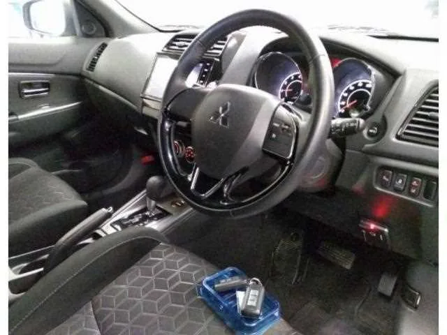 Mitsubishi RVR 4WD 2023 — миниатюра 3