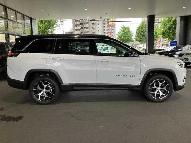 Jeep Commander 2026 — миниатюра 2