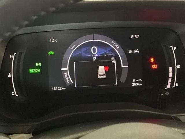 Toyota SIENTA 2022 — миниатюра 3