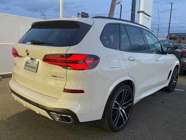 BMW X5 2025 — миниатюра 3