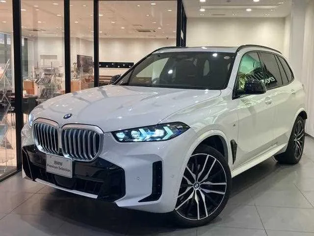 BMW X5 2025 — фото 1, купить с доставкой в Москву
